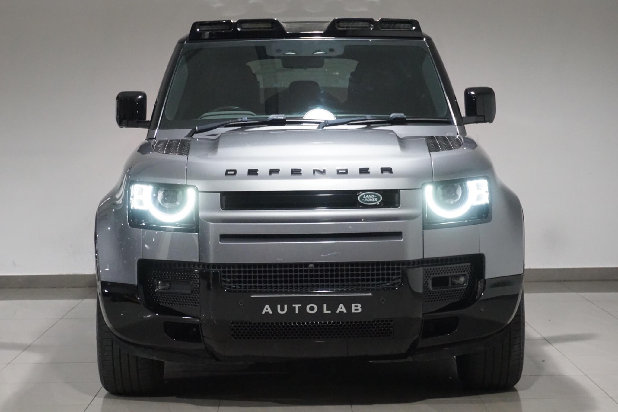 Land Rover Defender 110 3.0 D250 MHEV X-Dynamic SE SUV 5dr Diesel Auto 4WD Euro 6 (s/s) (250 ps)